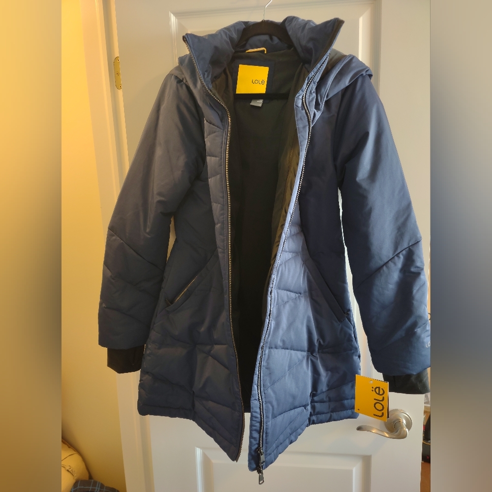 Lolë winter jacket navy blue